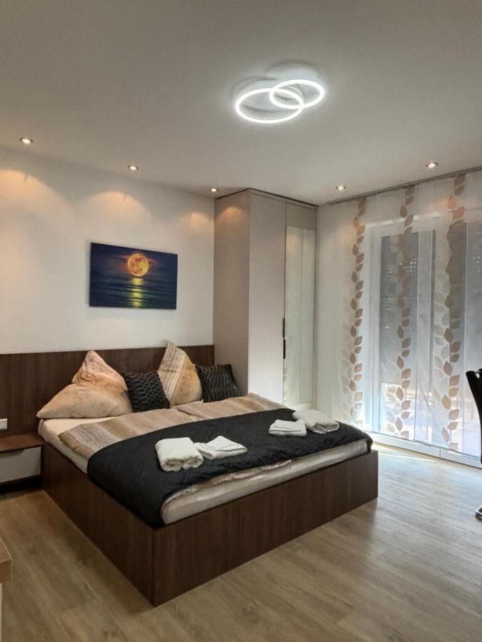 Lenti Duesseldorfer Apartment'S Eksteriør bilde