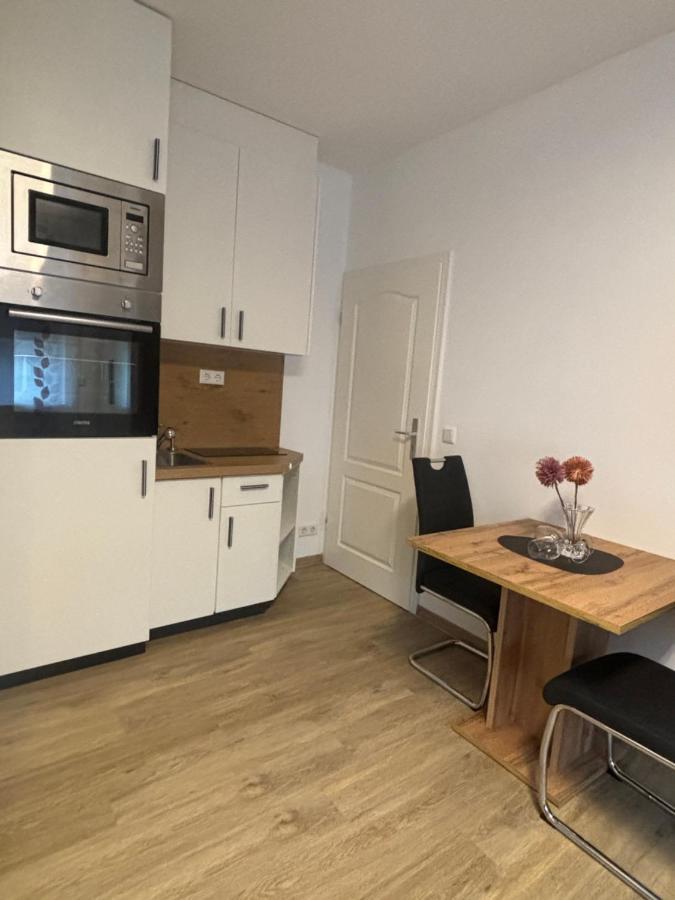Lenti Duesseldorfer Apartment'S Eksteriør bilde
