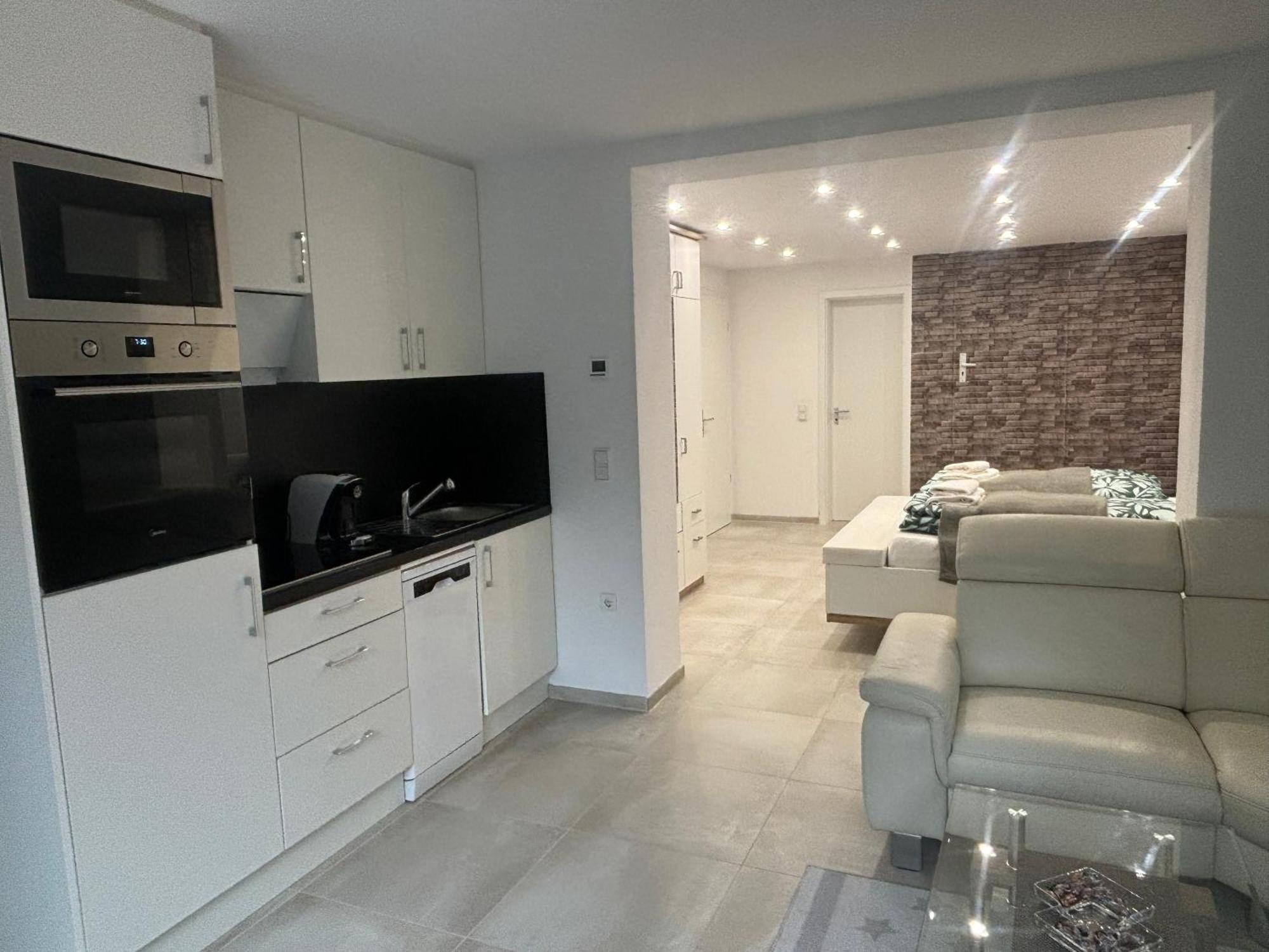 Lenti Duesseldorfer Apartment'S Eksteriør bilde